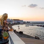 Vakantiehuis Mykonos Old Harbor Front With Balcony