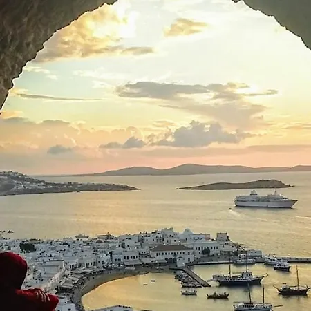 Mykonos Old Harbor Front With Balcony Mykonos Town