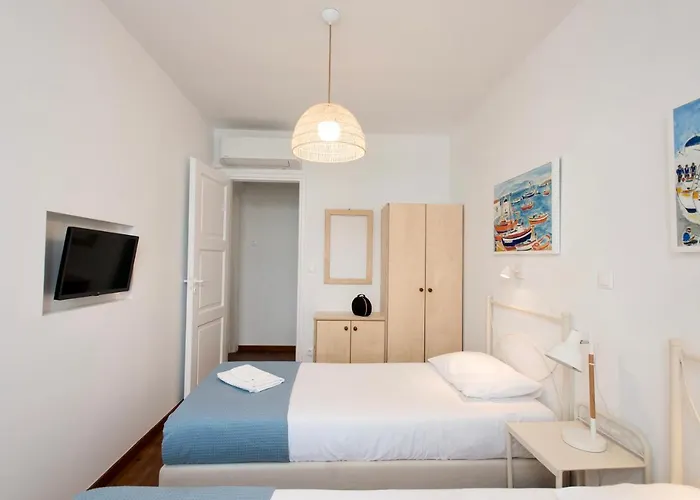 Dom wakacyjny Mykonos Old Harbor Front With Balcony