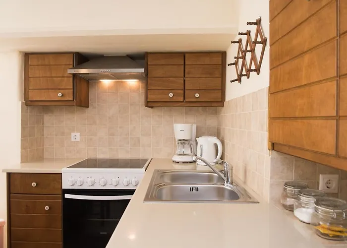 Mykonos Old Harbor Front With Balcony *