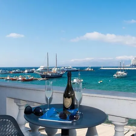 Tatil Evi Mykonos Old Harbor Front With Balcony