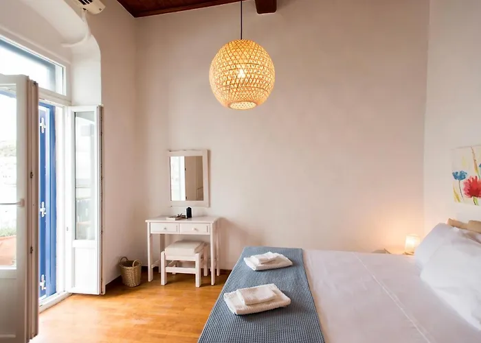 Semesterbostad Mykonos Old Harbor Front With Balcony Mykonos Town