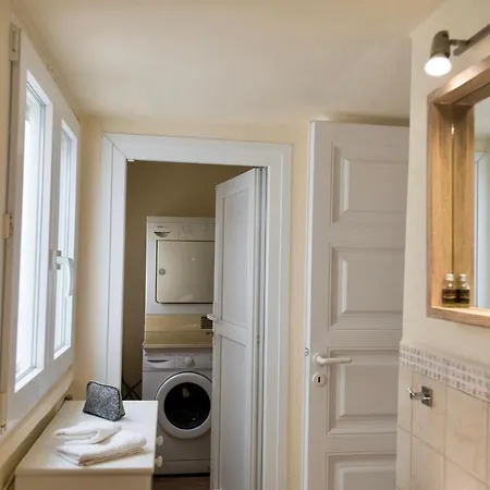 Mykonos Old Harbor Front With Balcony Mykonos Town